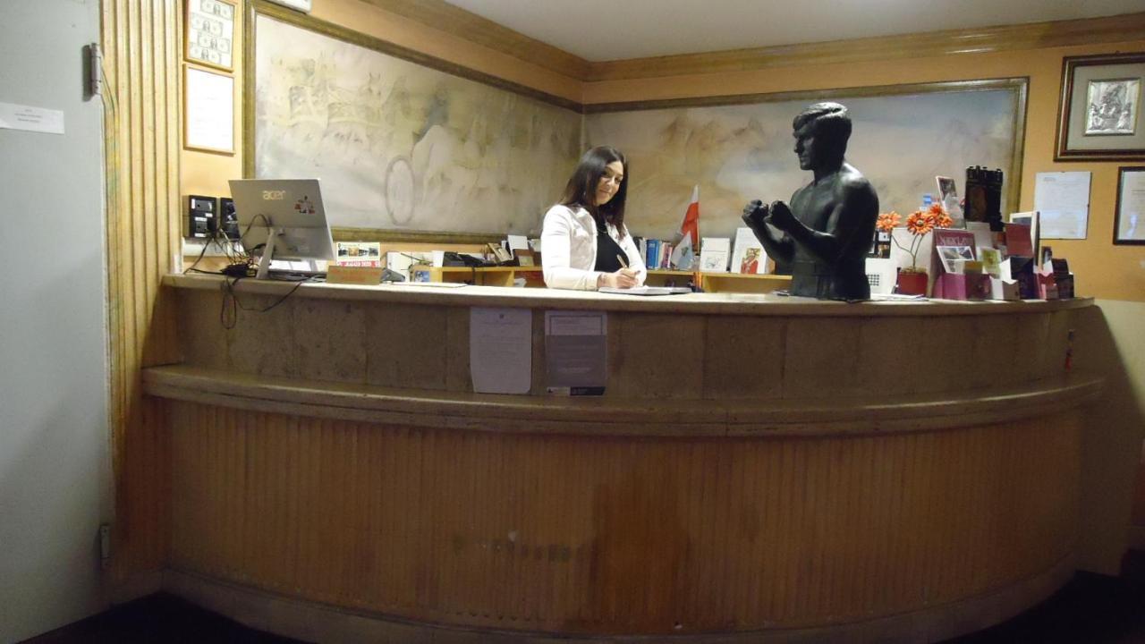 Hotel Cinecitta Rome Bagian luar foto
